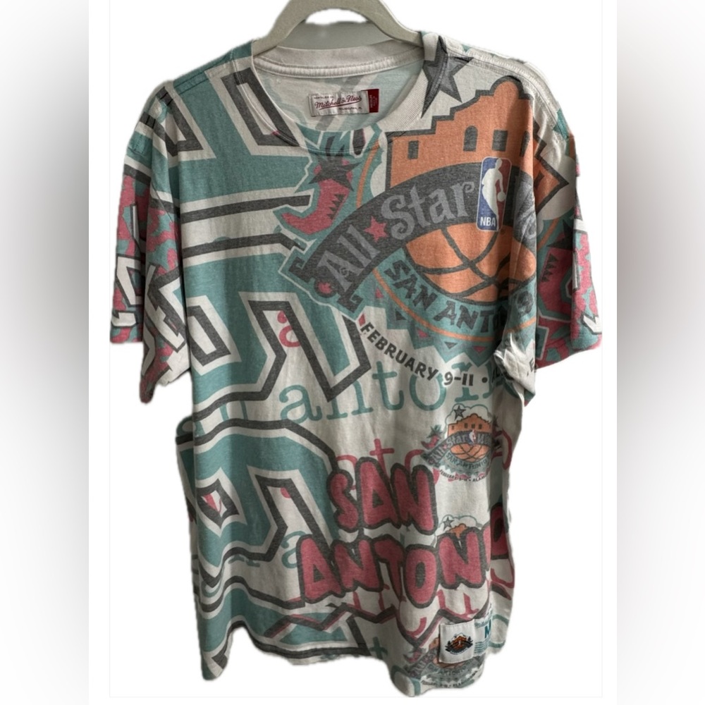 Mitchell & Ness 1996 NBA shirt